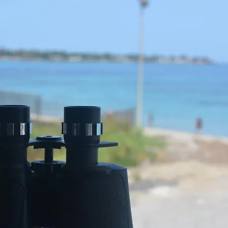 Semesterbostad Sea Front *