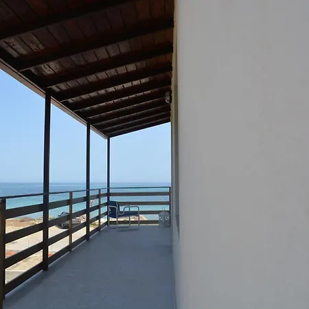 Сasa de vacaciones Sea Front Carini